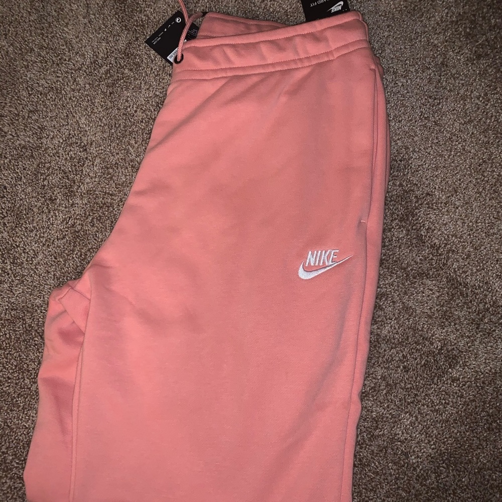 Nike Joggers